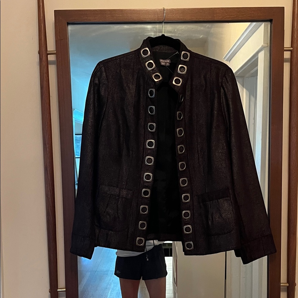 Awesome Anthracite” size 8 Black Metallic  w/ Silver Grommet Details & pockets!
